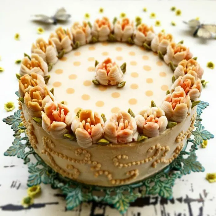 This German Confectioner Makes The Most Beautiful Raw Vegan Cakes Ever