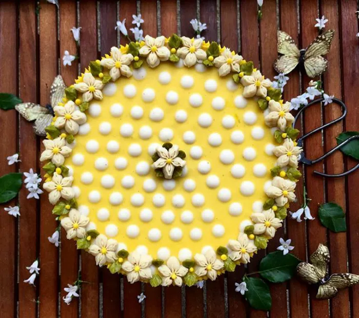 This German Confectioner Makes The Most Beautiful Raw Vegan Cakes Ever