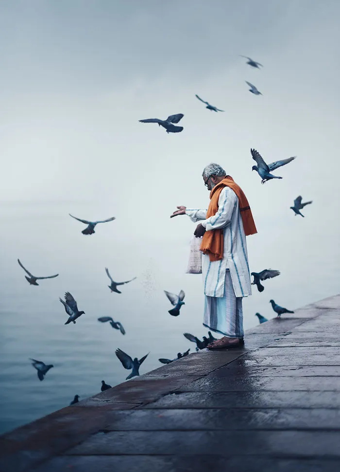 I Traveled To World's One Of The Oldest City To Photograph Its People And Spiritual Atmosphere