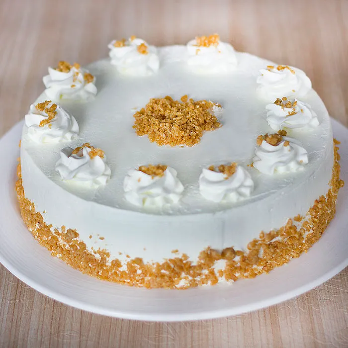 Make Your Loved One’s Day With Delicious Cakes