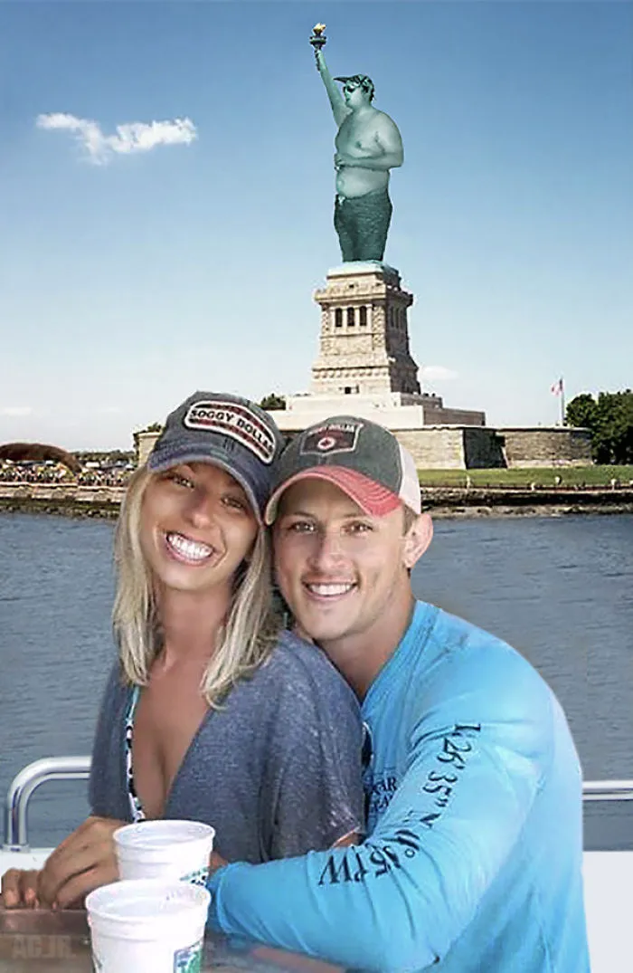 Una pareja pide a los maestros del Photoshop que eliminen a un hombre sin camisa del fondo de su foto, e internet cumple