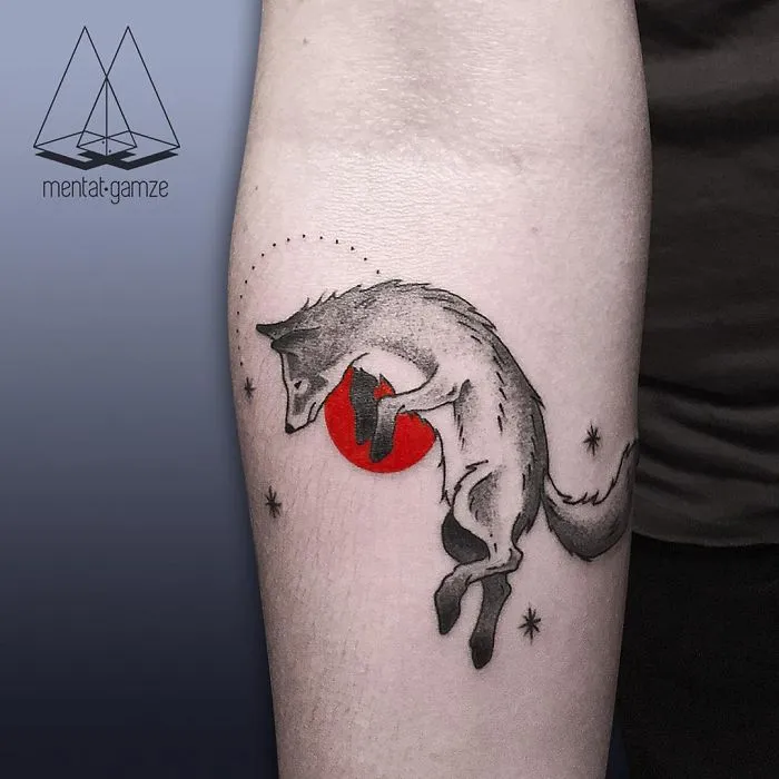 The Red Dot: I Quit My Boring Job To Become A Tattoo Artist, And Here's The Result