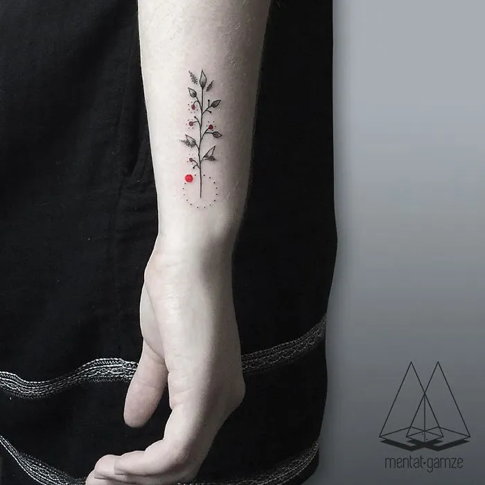 The Red Dot: I Quit My Boring Job To Become A Tattoo Artist, And Here's The Result