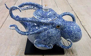 Half-Octopus, Half-Pottery: Japanese Artist Creates Ceramics That Blur The Line Between Function And Form