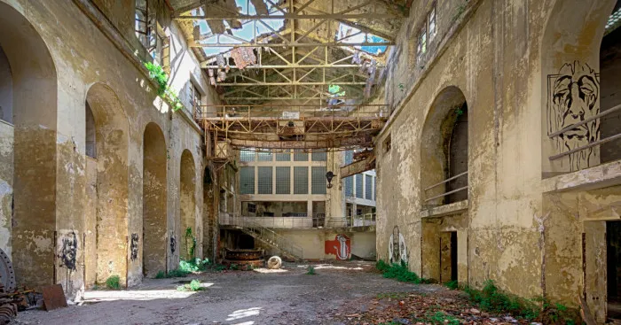 I Photographed This Beautiful Abandoned Powerplant