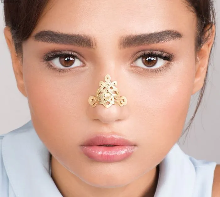 I Make Unique Nose Jewelry