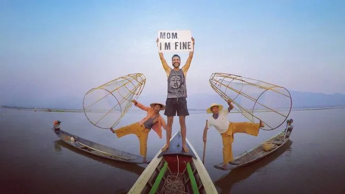 Guy Quits Job To Travel The World While Assuring His Mom He's Fine, A Year Later He's Still Doing It!