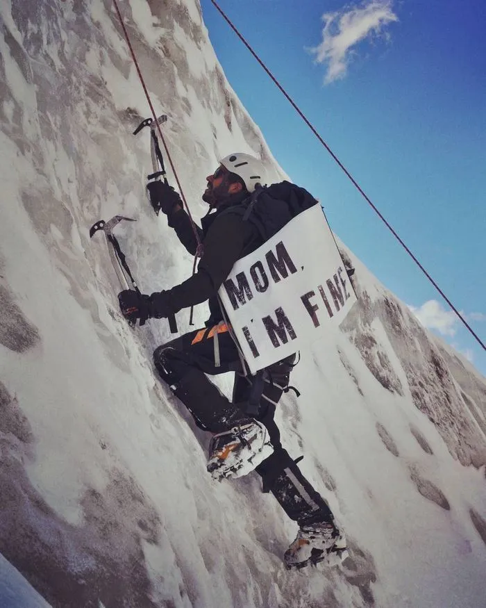 Guy Quits Job To Travel The World While Assuring His Mom He's Fine, A Year Later He's Still Doing It!