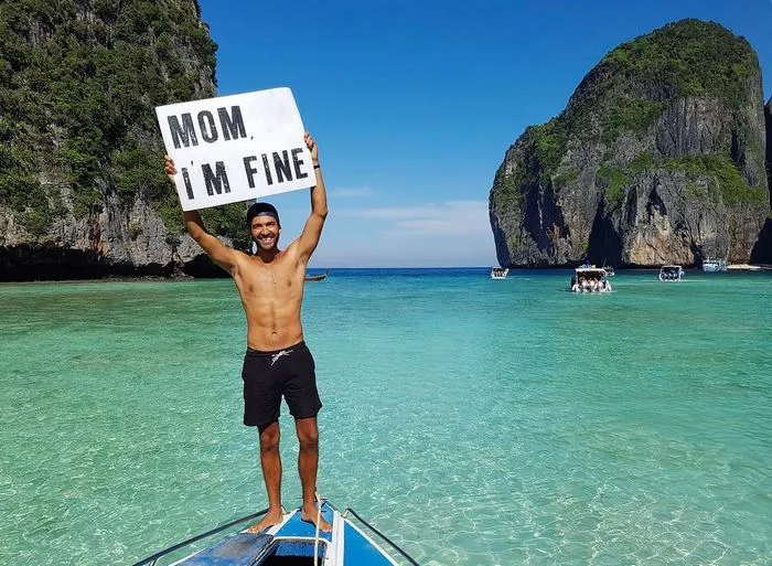 Guy Quits Job To Travel The World While Assuring His Mom He's Fine, A Year Later He's Still Doing It!