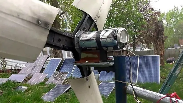Wind Generator Made From Scraps