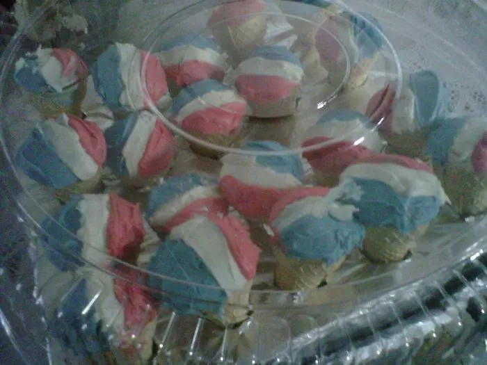So My Friend's 4th Of July Cupcakes Turned Out A Little... French