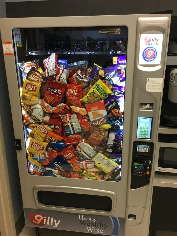 La máquina tuvo un error y lo soltó todo a la vez