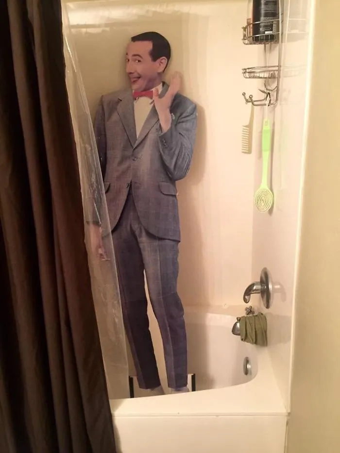 My Roommate Is An Asshole