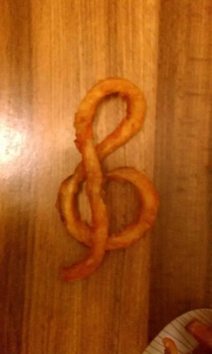 Me ha tocado una patata frita en forma de clave de sol