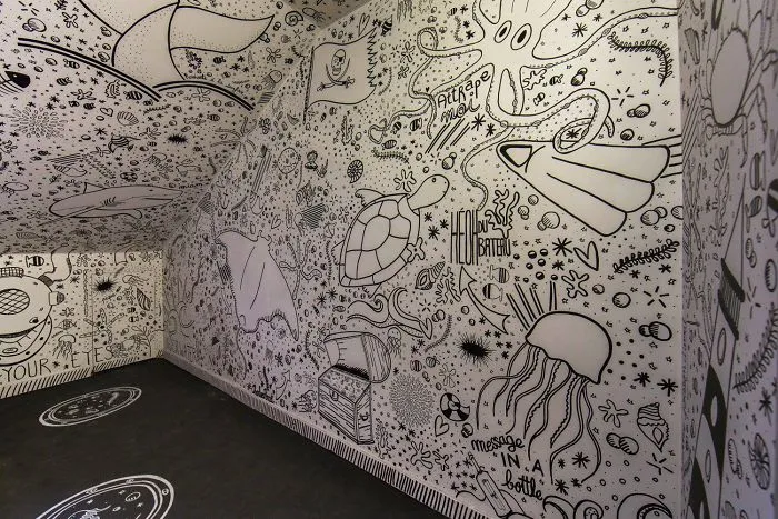 Esta escuela pidió a 100 grafiteros que la pintaran antes de ser renovada, y los resultados son mejores que cualquier renovación