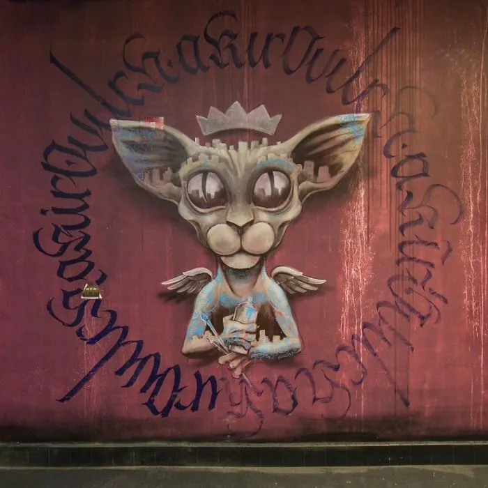 Esta escuela pidió a 100 grafiteros que la pintaran antes de ser renovada, y los resultados son mejores que cualquier renovación