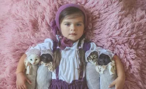 Love Taking Photos Of My Little Girl With Her Quadruplet Burritos