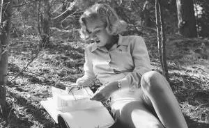 When LIFE Magazine Received Pics Of Still-Unknown Marilyn Monroe, They Replied "WTH Is Marilyn Monroe"