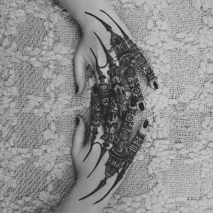 Intricate Ink Illusion
