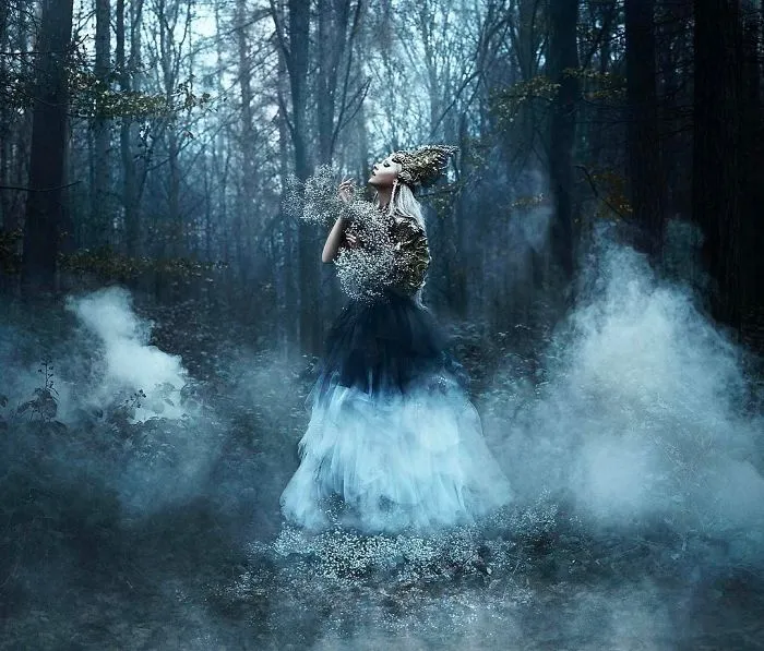 This Photographer Photographs Women Like No One Else, And The Result Is Straight From A Fairy Tale 