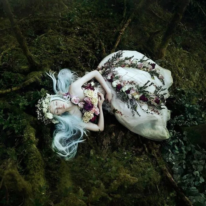 This Photographer Photographs Women Like No One Else, And The Result Is Straight From A Fairy Tale 