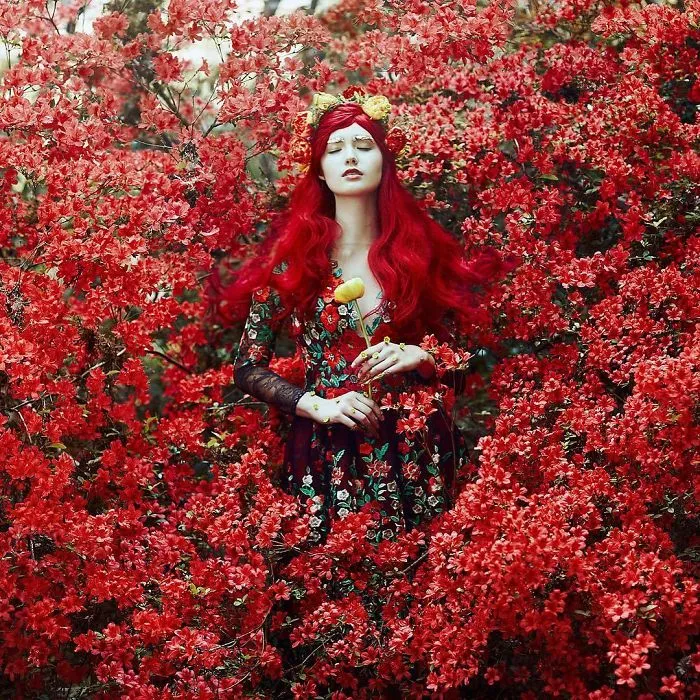 This Photographer Photographs Women Like No One Else, And The Result Is Straight From A Fairy Tale 
