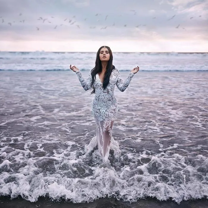 This Photographer Photographs Women Like No One Else, And The Result Is Straight From A Fairy Tale 