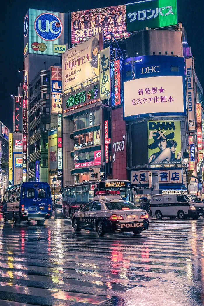 Why I Go Back To Tokyo Every Year To Photograph The City