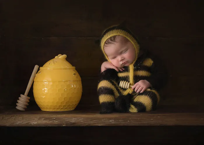 I Create Magical Settings For Newborn Pictures Using Photoshop