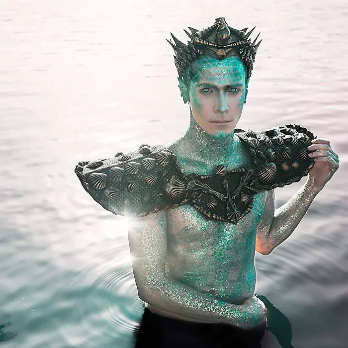 I'm A Self-Taught Artist Who Creates Wearable Art Pieces