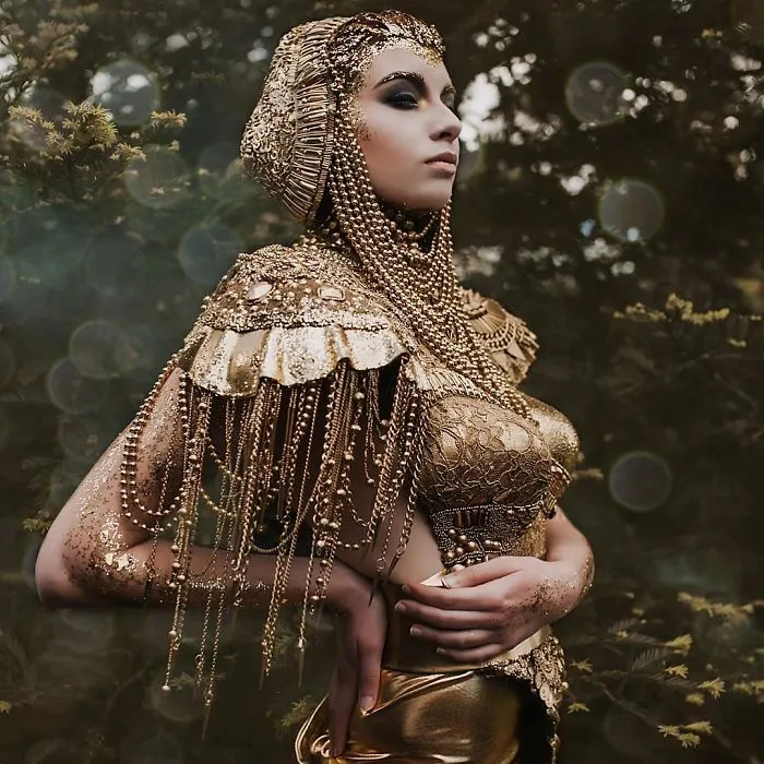 I'm A Self-Taught Artist Who Creates Wearable Art Pieces