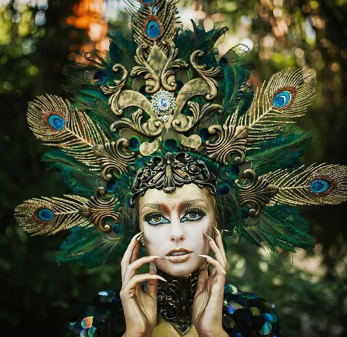 I'm A Self-Taught Artist Who Creates Wearable Art Pieces