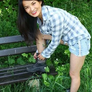 Thi Nguyen