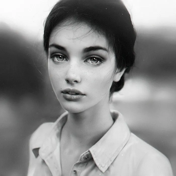 20 Incredible Hyper-Realistic Portraits By A Georgian Artist Irakli Nadar
