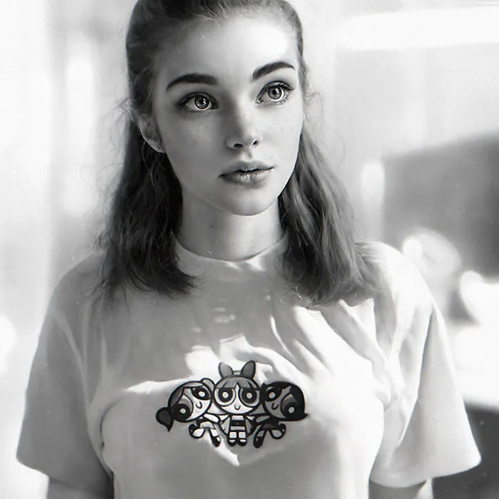 20 Incredible Hyper-Realistic Portraits By A Georgian Artist Irakli Nadar
