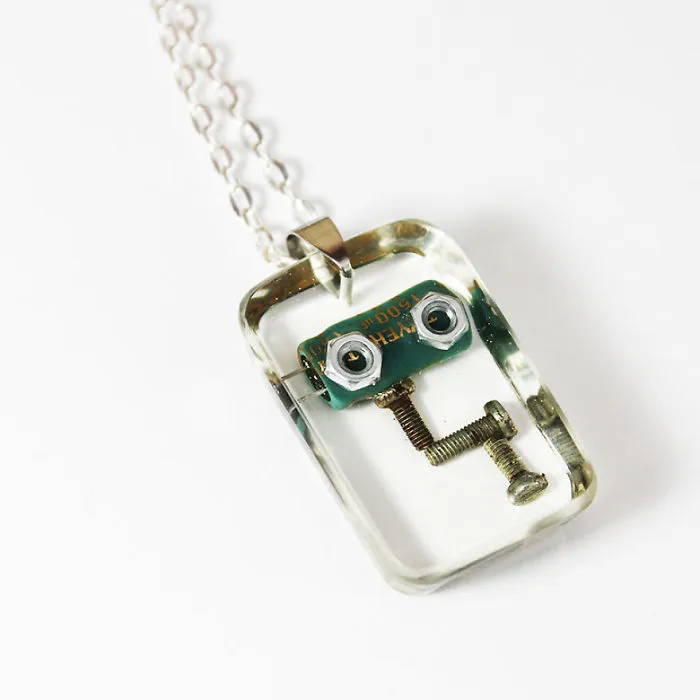 I Turned Electronic Waste Into Tiny And Biggie Robots (Part 3)