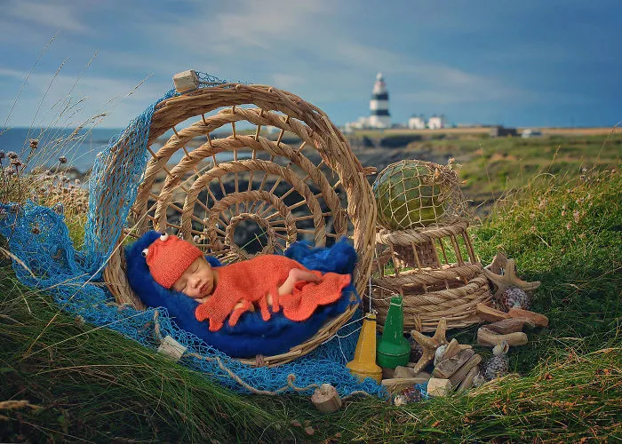 I Create Magical Settings For Newborn Pictures Using Photoshop