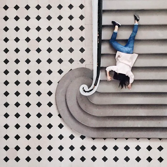 Adorable Duo Travels The World To Play With Architecture, And Their Pics Will Give You An Eyegasm