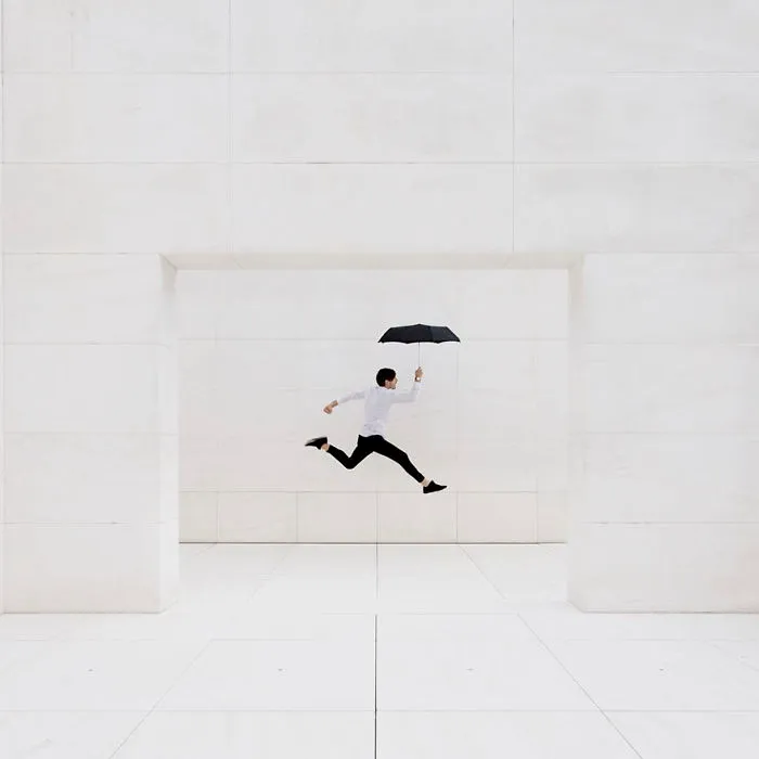 Adorable Duo Travels The World To Play With Architecture, And Their Pics Will Give You An Eyegasm
