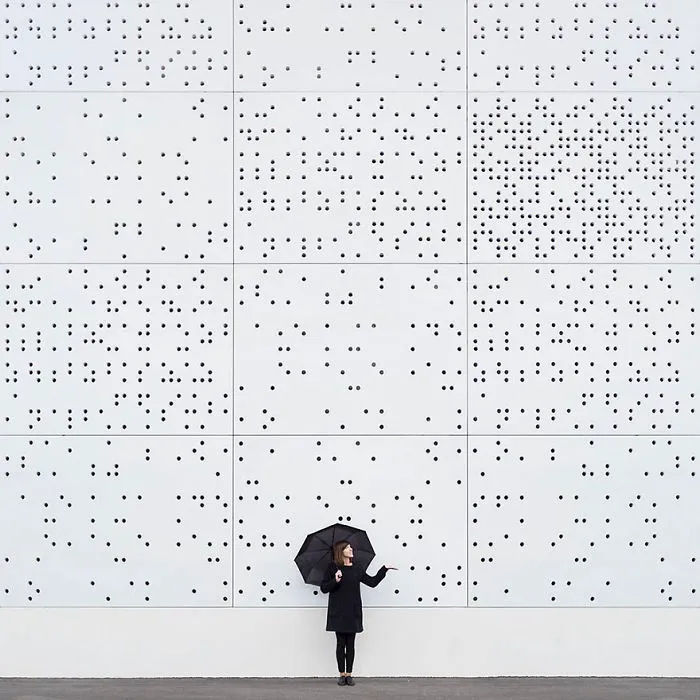 Adorable Duo Travels The World To Play With Architecture, And Their Pics Will Give You An Eyegasm