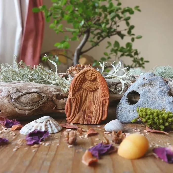 Most People Throw Away Avocado Pits, But This Artist Carves Them Into Magical Forest Creatures