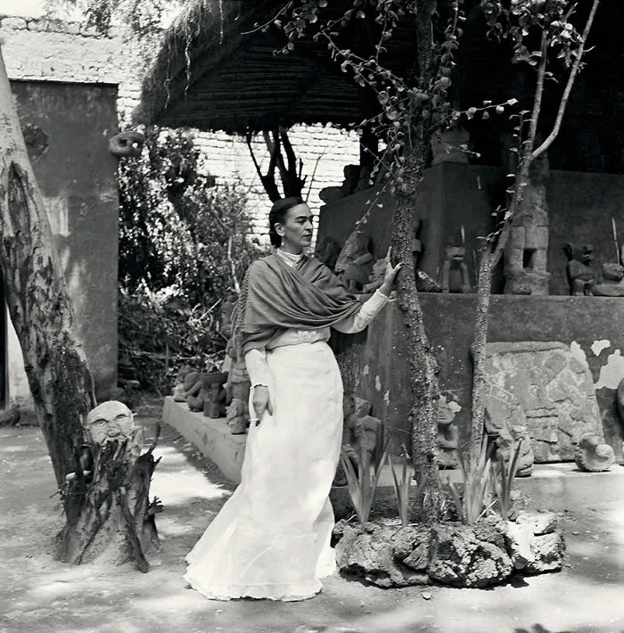 10+ Curiosas fotos de Frida Kahlo durante sus últimos años de vida
