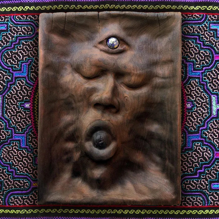 Artist Creates Unique Wood Sculptures Using An Ancient Woodworking Technique That He Saw In Visions