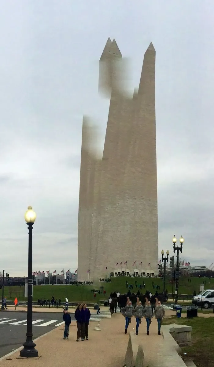 The Washington Monument.  Roguepano.