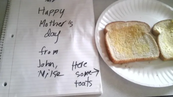 Mi hijo de 15 años me ha preparado tostadas...
