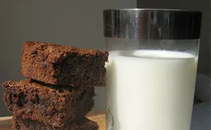 Mom Uses Breast Milk To Make Brownies For School Bake Sale, Doesn't Expect Reaction Like This