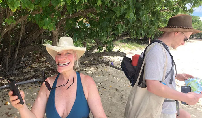 My Mom Moved During A Panorama. Troll Face Ensued