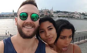 265 Times People Tried To Make A Panorama And Ended Up Opening The Gates Of Hell
