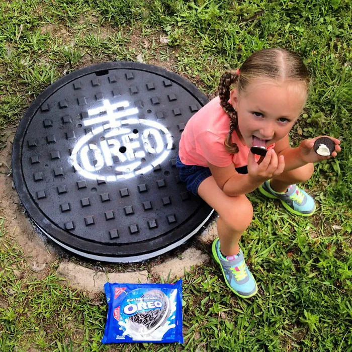 There's A Genius Street Artist Running Loose In New York, And Let's Hope Nobody Catches Him