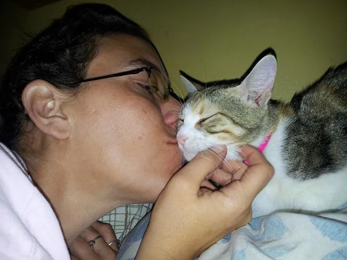 Entonces Mi Novia Dijo: "Odio A Los Gatos" Y "O Ella O Yo". Y Aquí Está Ella Ahora